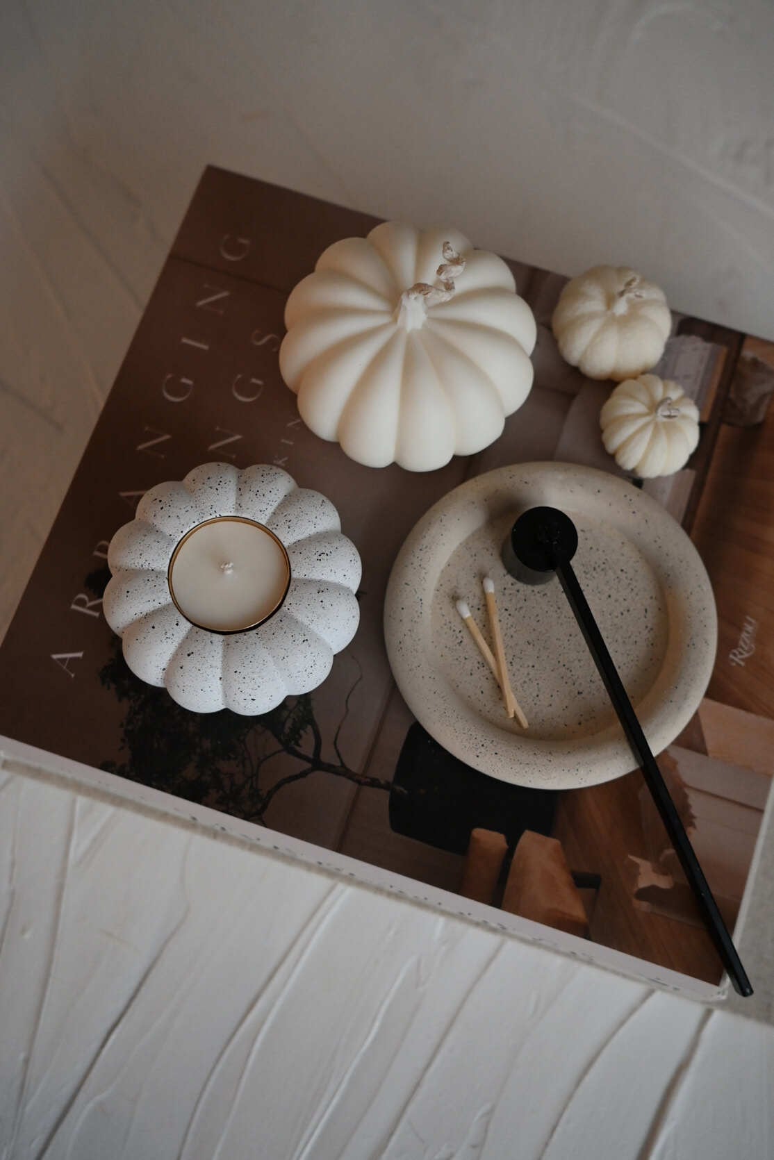 Granite pumpkin holder