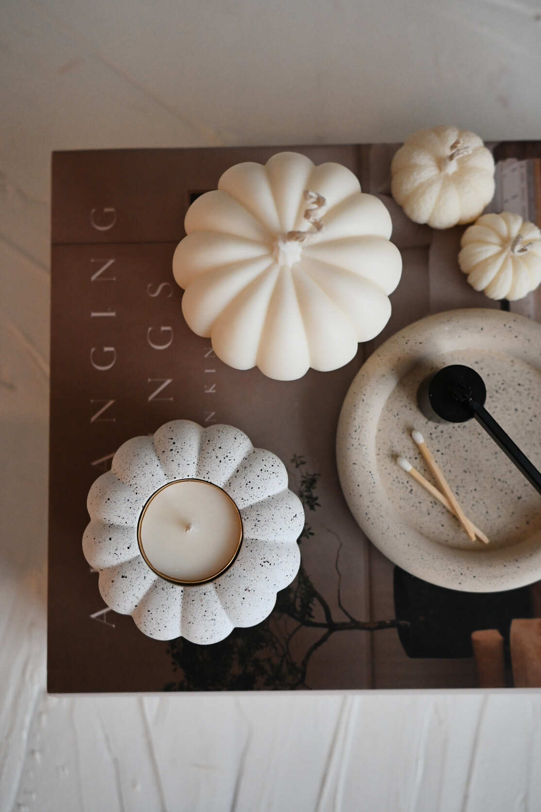 Granite pumpkin holder