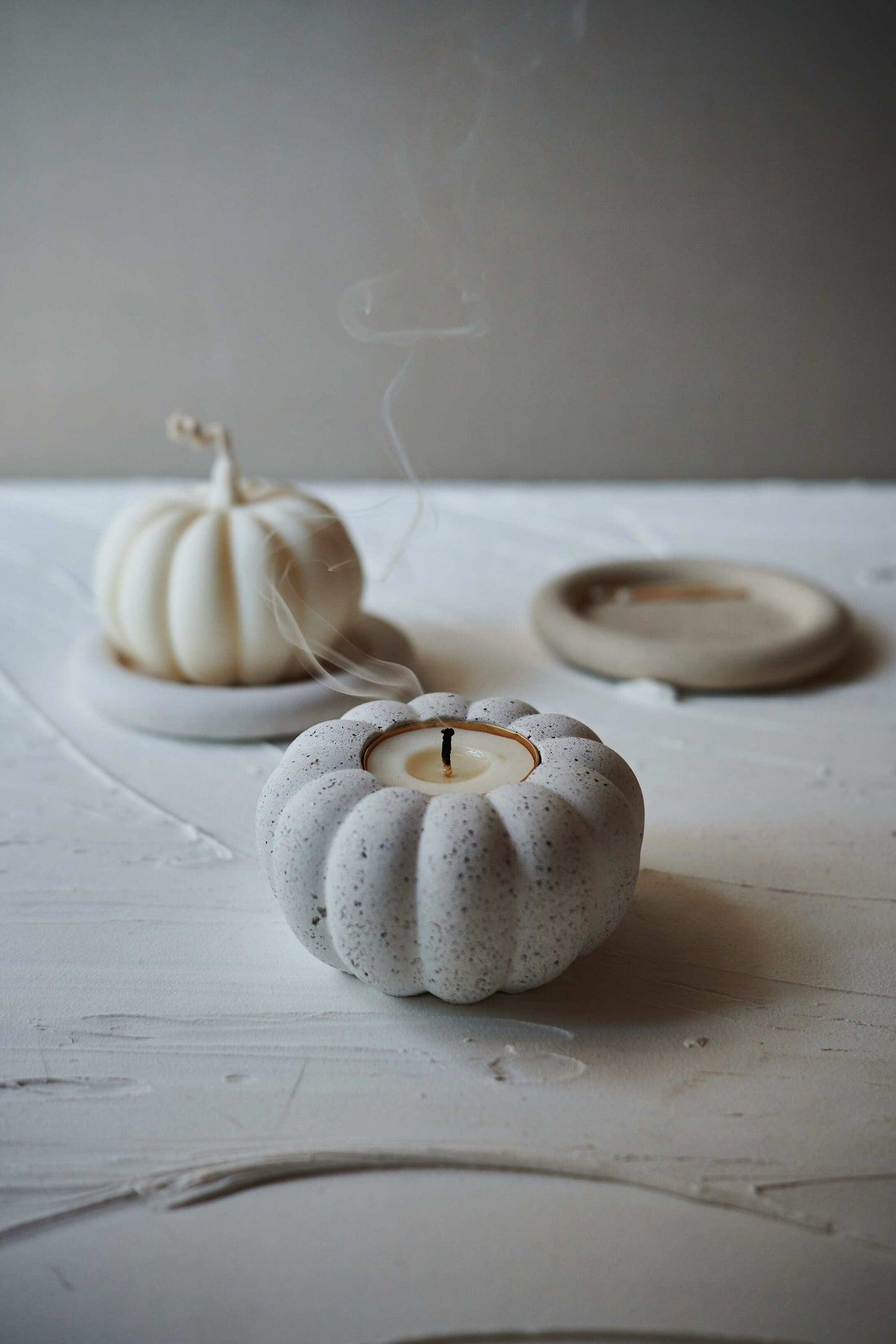 Granite pumpkin holder