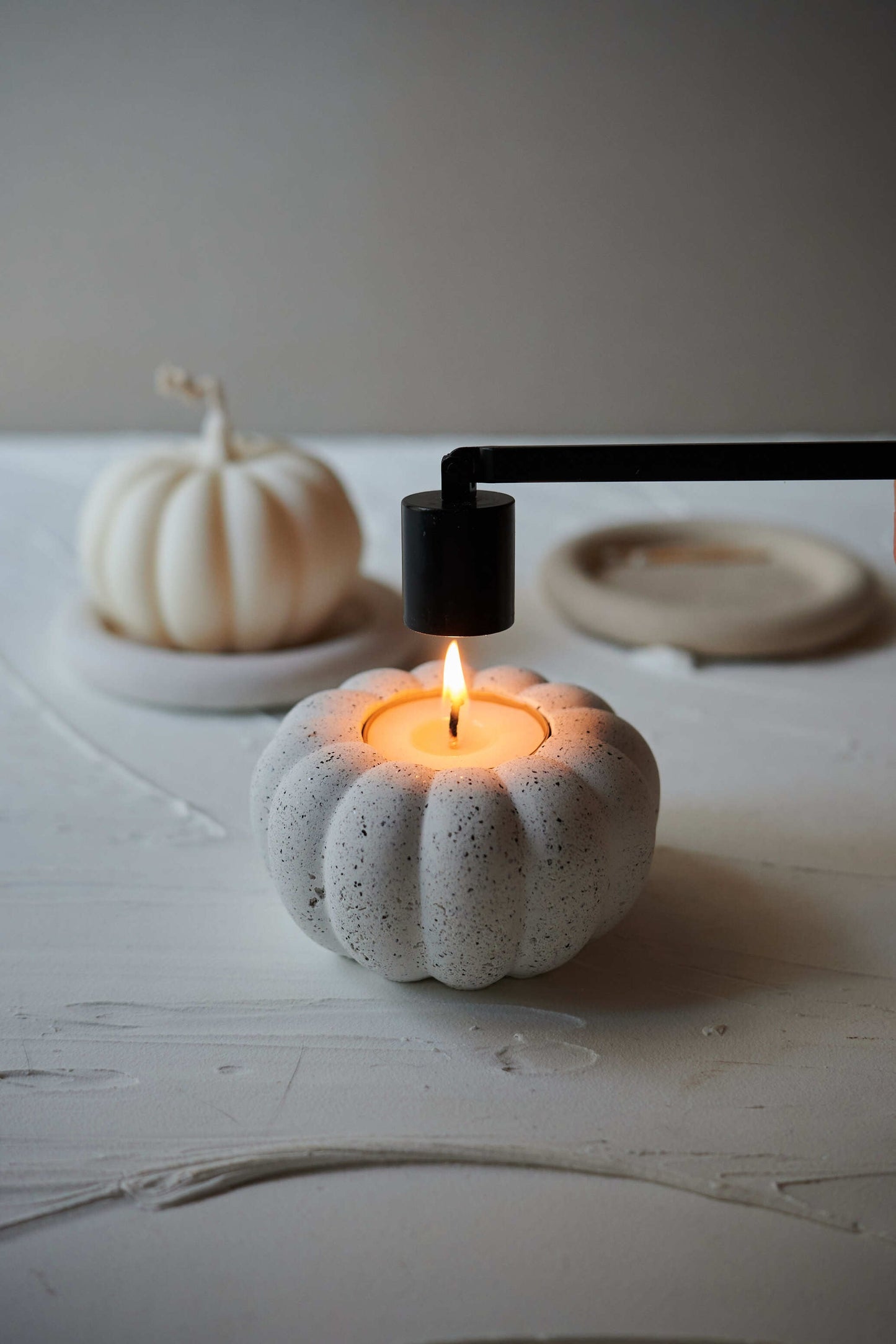 Granite pumpkin holder