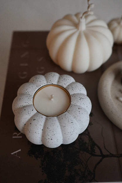 Granite pumpkin holder