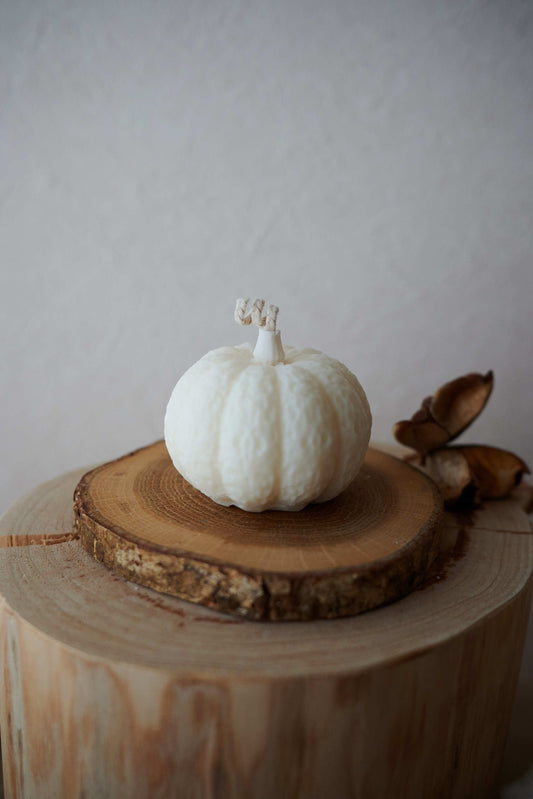 White pumpkin  L