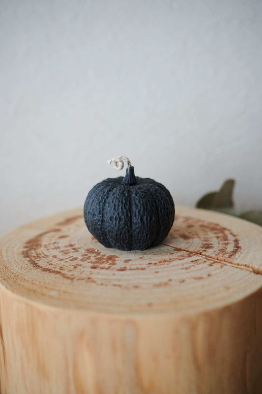 Black pumpkin M