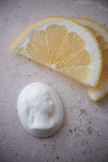 Aroma cameo melts