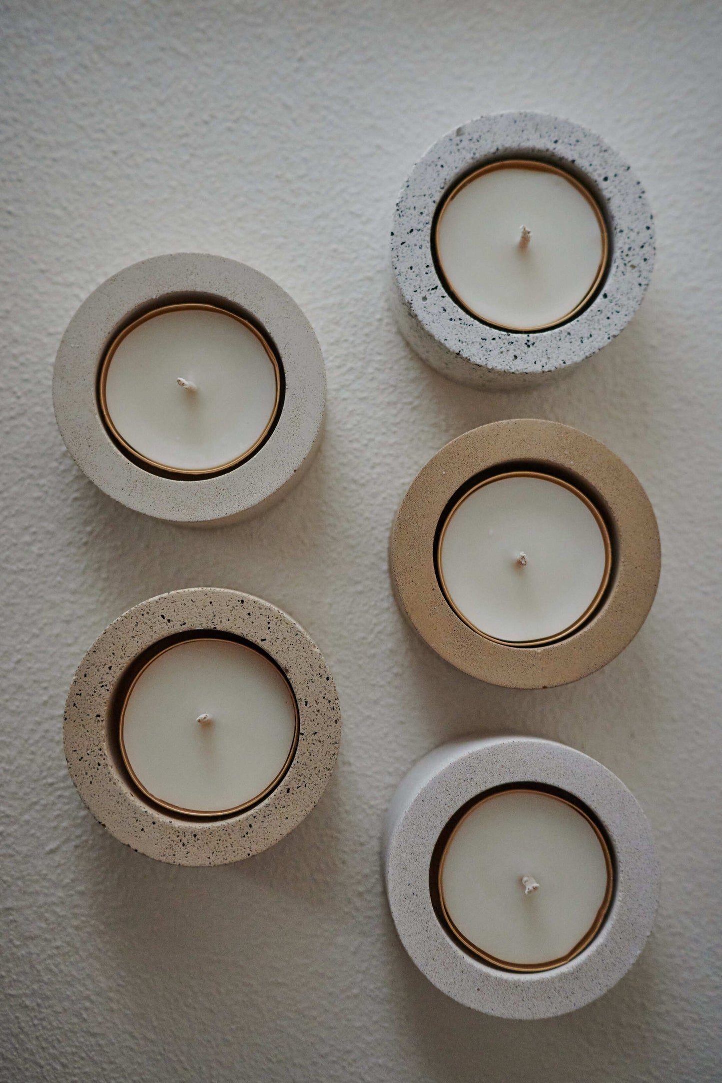 Yves candle holder