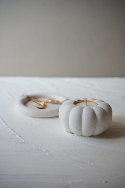 White pumpkin candle holder