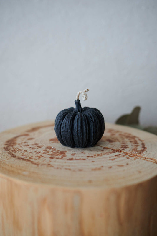 Black pumpkin S